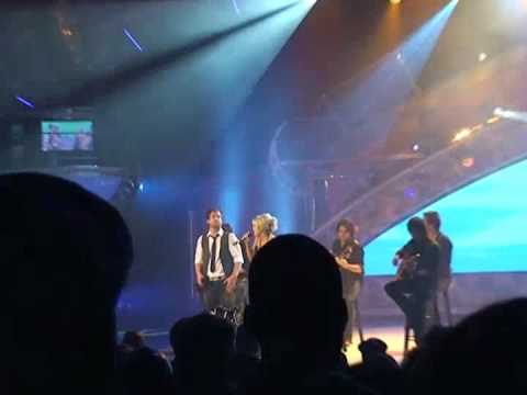Carrie Underwood and David Cook Duet at the American Idol Experience Grand Opening