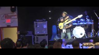 Victor Wooten At Sam Ash(miami)