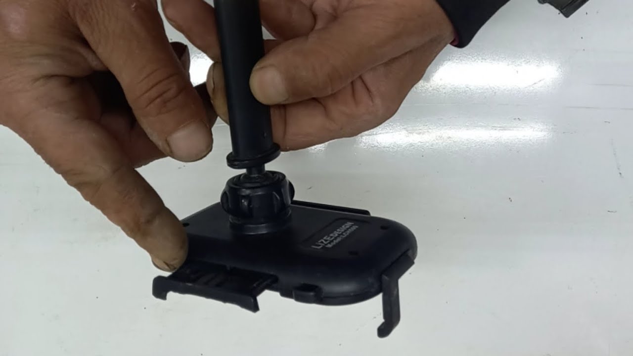 Car Dashboard Phone Holder Repair
