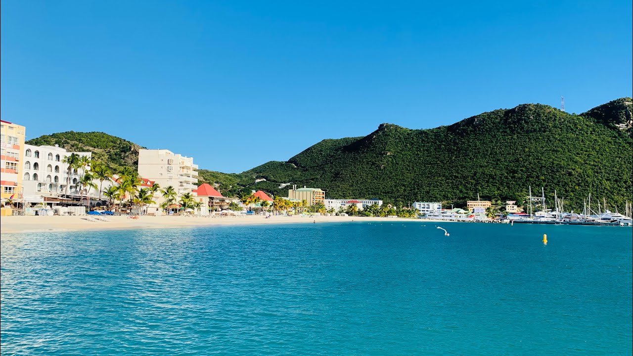 GREAT BAY BEACH Philipsburg St. Maarten Weekday Relaxing Walk on the Beach Caracolabella