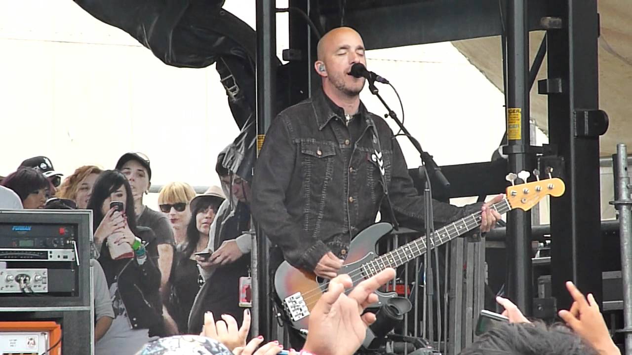 Alkaline Trio - Armageddon/Emma 06/27/10: 2010 Vans Warped Tour - Ventura, CA