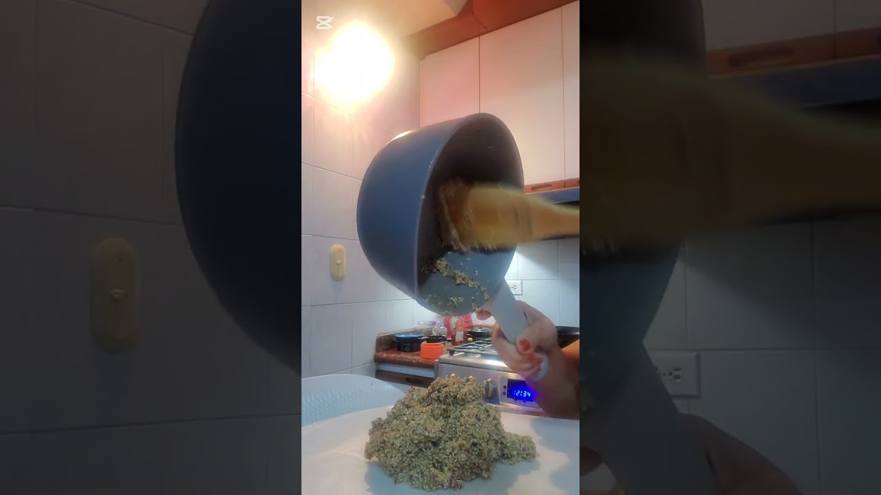 TIENES SEMILLAS DE SÉSAMO O AJONJOLÍ PREPARA ESTOS SNACK.