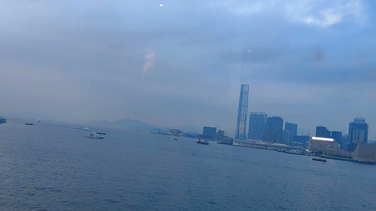 I am in the HK toys&Games Fair.