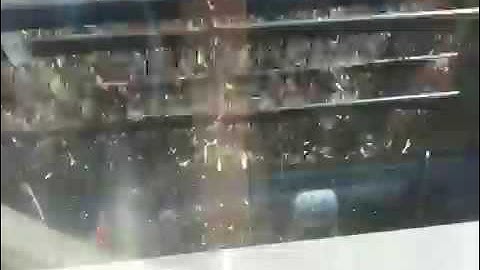 Gleaner M3 combining soybeans