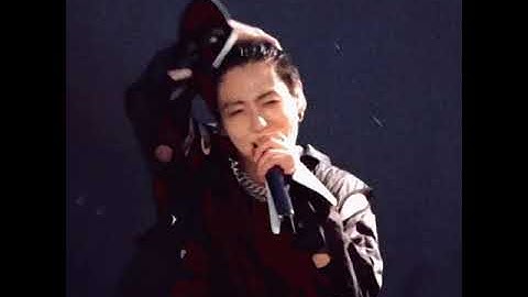 Taekook festa sowoozoo muster concert moments 🤩 They chasing each other to throw water on them 😂