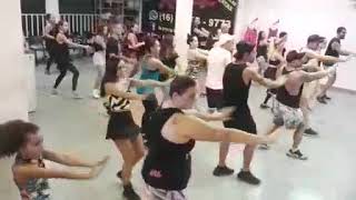 Já te Esqueci Leo Santana e os Barões Da Pisadinha(km Studio de dança) Aula top de mais