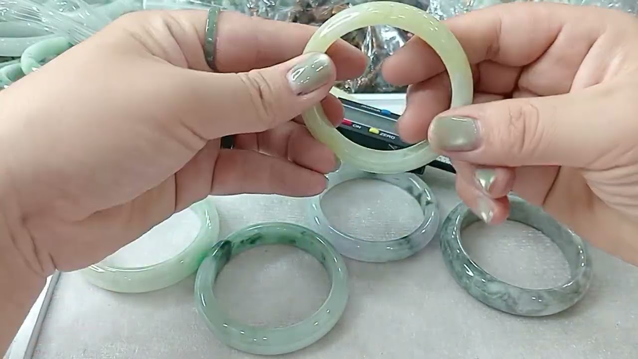 Zalo 0933431800/ lên hàng mới về 25/2