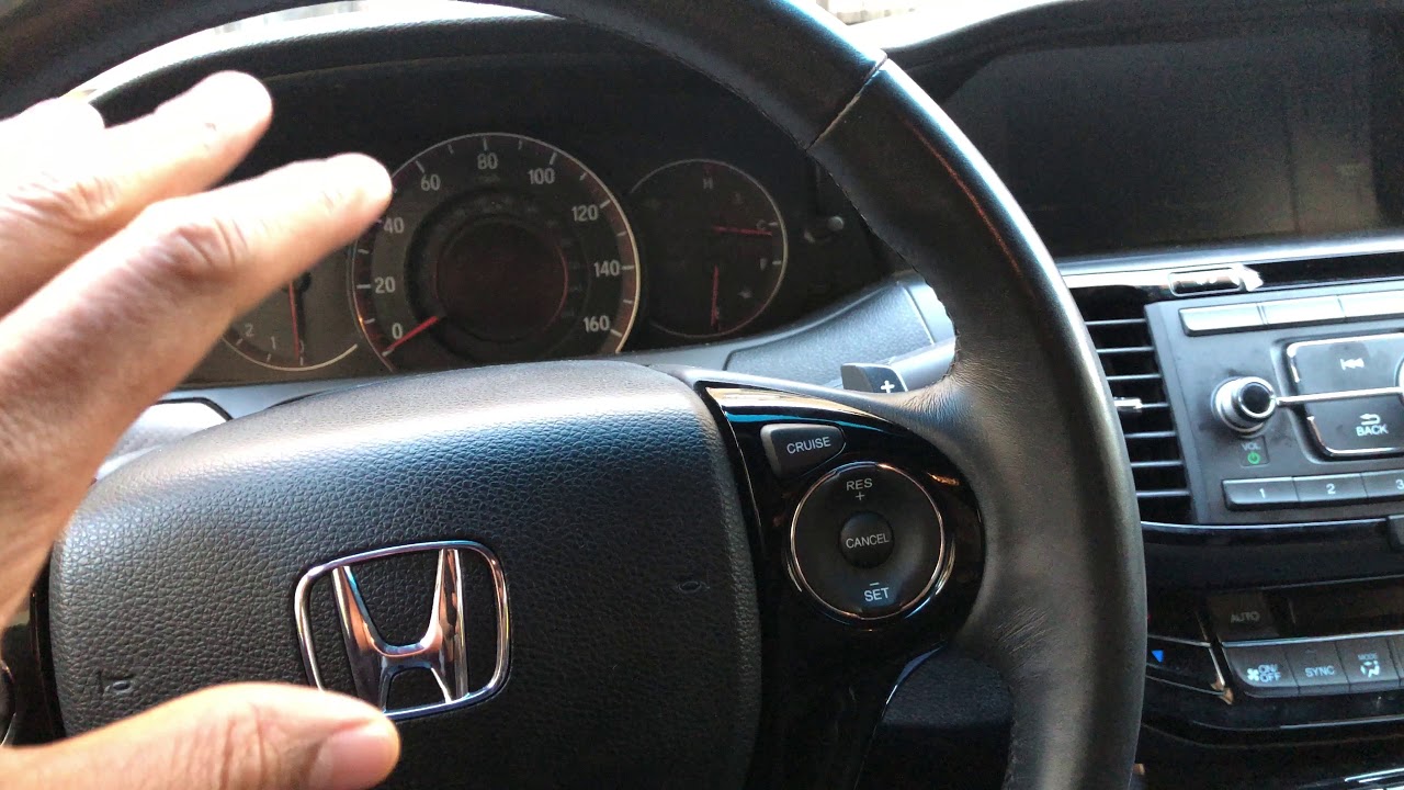 Power outlets in a Honda Accord - YouTube