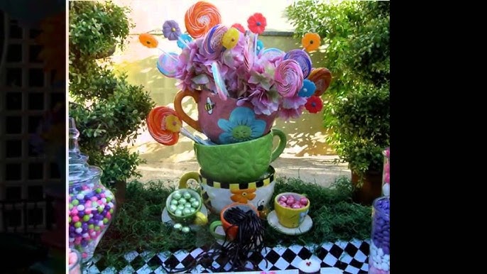 Alice In Wonderland Centerpieces #aliceinwonderland #centerpiece #part