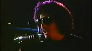 Watch Frank Zappa Dummy Up video
