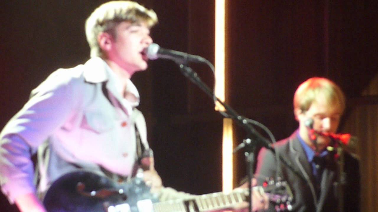 A B & The Sea - Constant Vacation