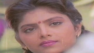 Scene from movie mitti aur sona (1989) starring chunky pandey, neelam,
sonam, gulshan grover, vinod mehra, om shivpuri, paintal, prem chopra,
pr...