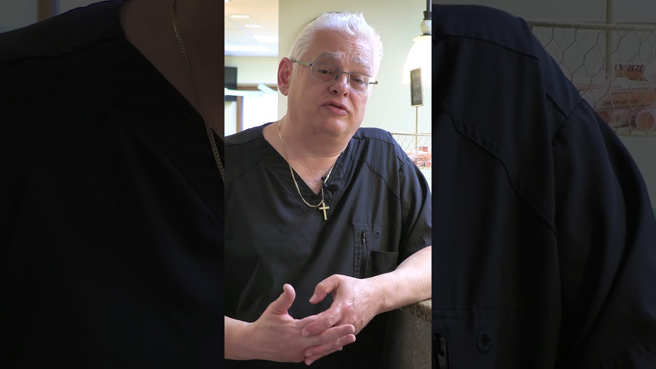 Can I Have an Extraction and an Implant the Same Day? | Ferrari Dental in Montville, NJ