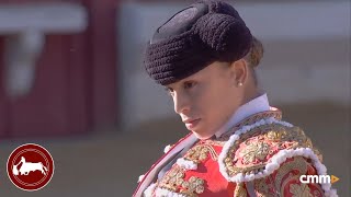 Olga Casado, primer novillo, Puertollano (Ciudad Real) 28-04-2025