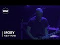 Capture de la vidéo Moby Boiler Room New York Live Set