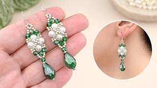 DIY Pearl Crystal Earrings Making at Home using Green Crystals, Silver Seed Beads and White Pearls!