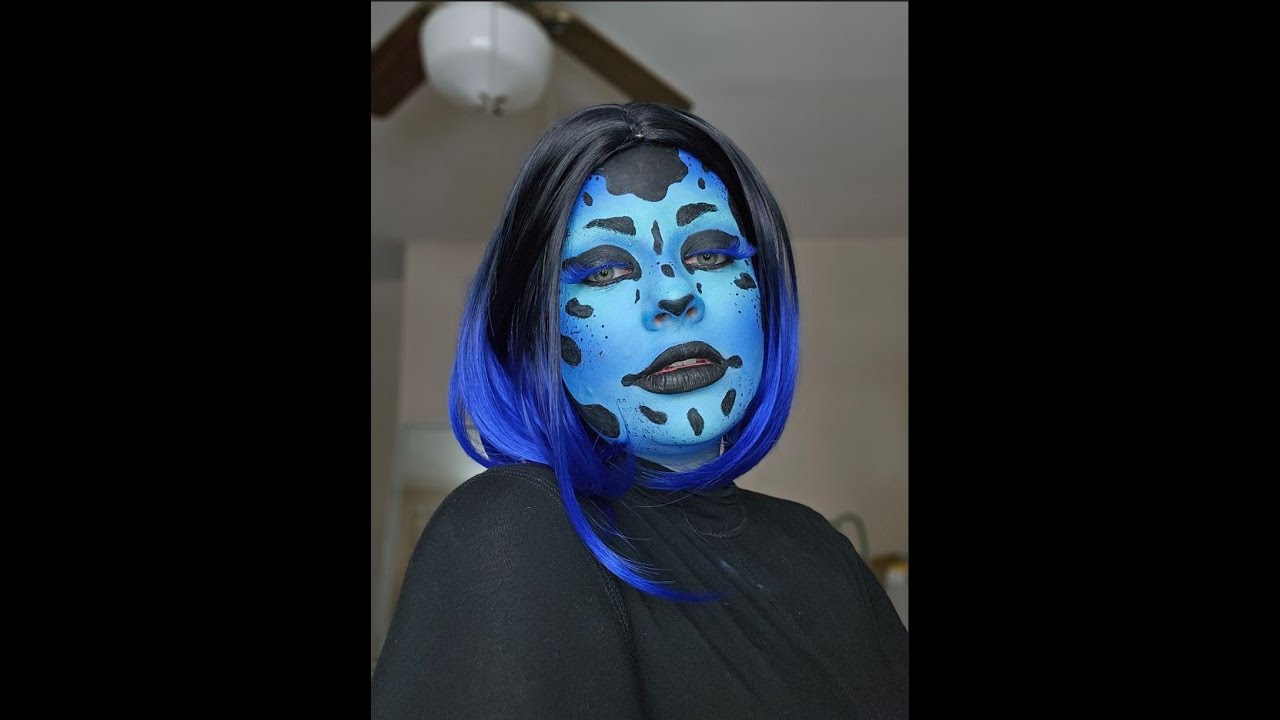 Poison Dart Frog Inspired Makeup