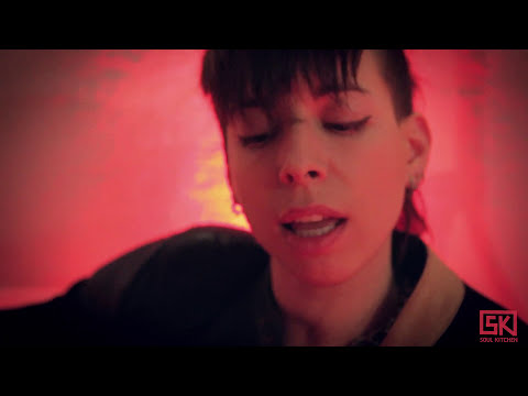 Mademoiselle K  - R U Swimming ? | SK Session