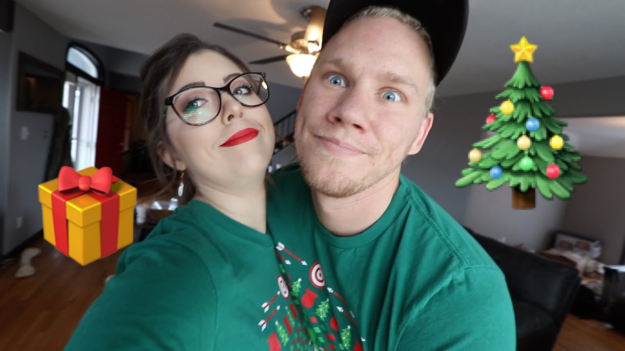A VERY MERRY & WEIRD CHRISTMAS!! 