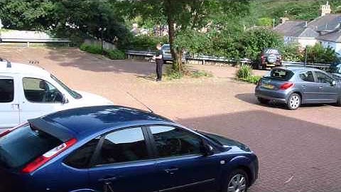 Traxxas Emaxx: GorillaMaxx Video 11: Savox servo testing