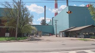 'It just leaves you raw': Longtime workers react to paper mill closure in Chillicothe