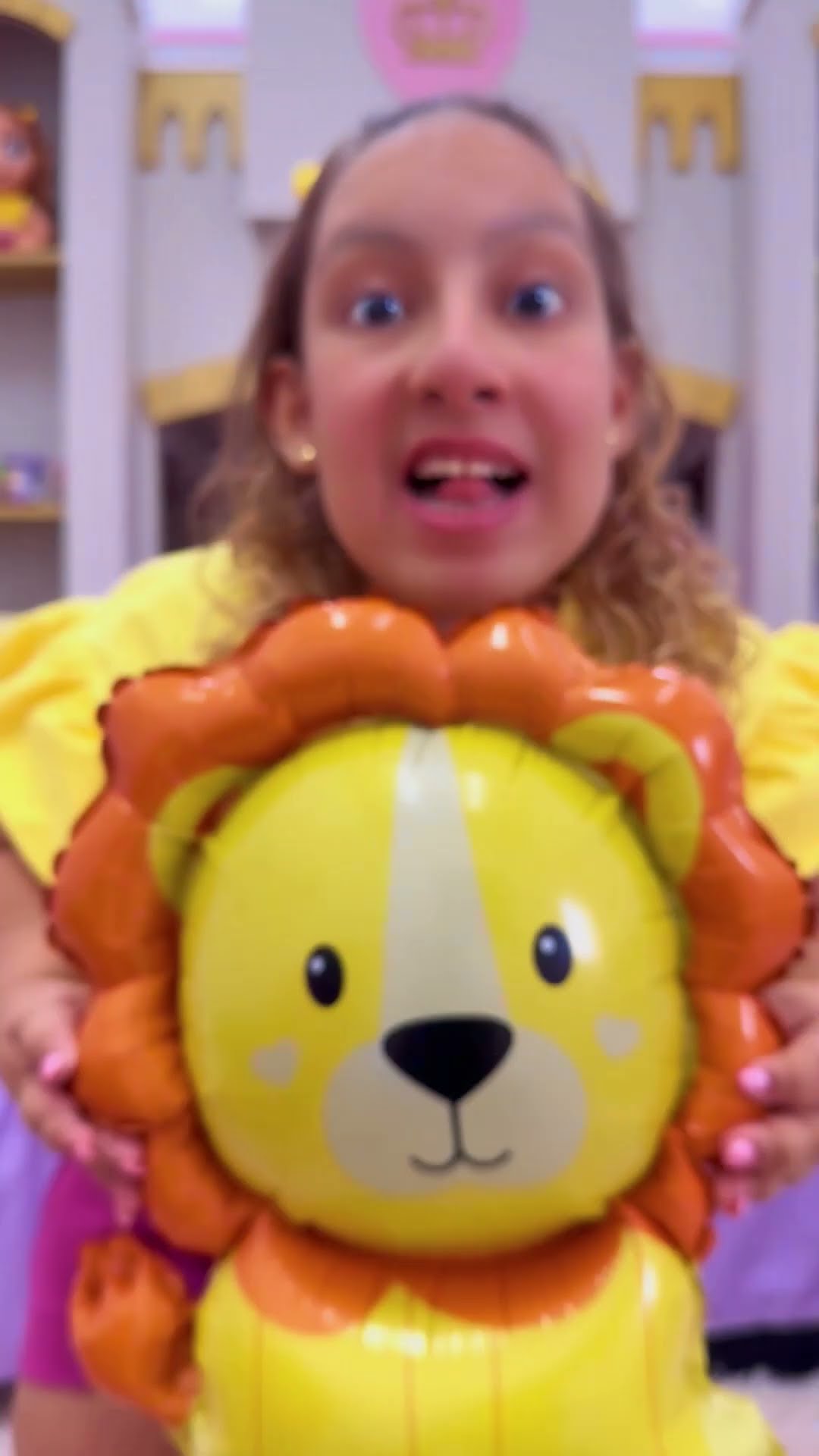 Vamos Aprender os Nomes dos Animais em Inglês com MC Divertida #shorts