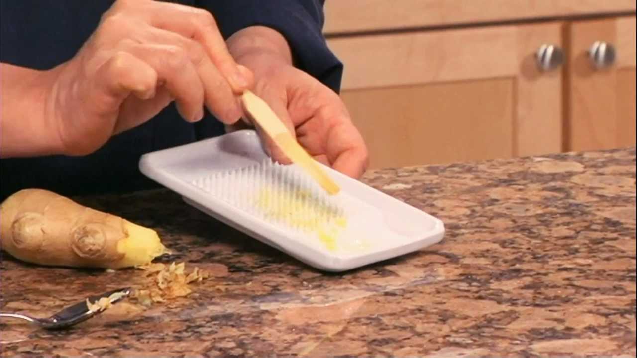 Helen Chen Episode 3 - Ginger Grater demo (Helen's Asian Kitchen