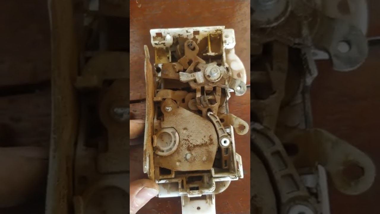 Reparo na fechadura e trava elétrica Ford Focus 2007.