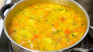 : Diese Gem"usesuppe mit Nudeln ist so lecker, dass ich sie jeden Tag mache! Suppe in 30 Minuten.