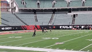 Joe Burrow over the middle to Tyler Boyd at Bengals Monday