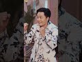 도박왕이 환생해 딸 병원비를 탕진한 비참한 거지가 되었다! 아내가 집을 떠나고, 겨우 1달러로 카지노에 들어가 순식간에 큰돈을 따내자 미녀 재벌이 그에게 구애한다!