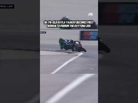 Kayla Yaakov timed the draft perfectly to claim third place at the DAYTONA 200!