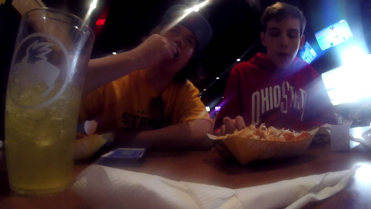 Buffalo Wild Wings Loaded Garlic Fries! YouTube