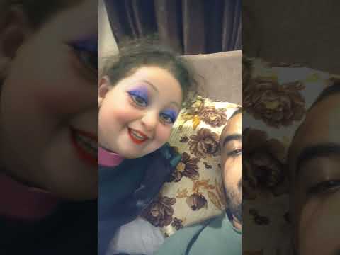 كلو اكلي يا بابا 