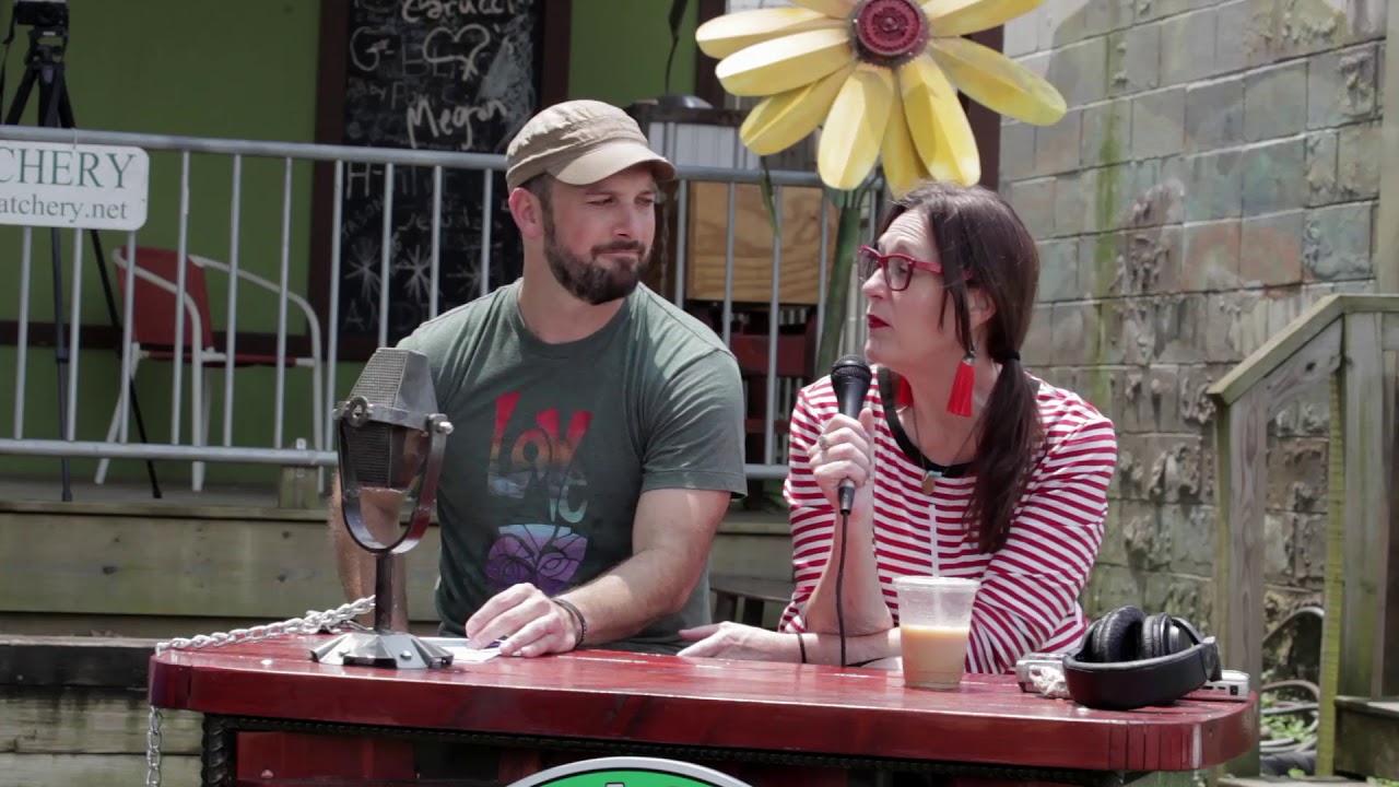 Huck & Chuck Live from 