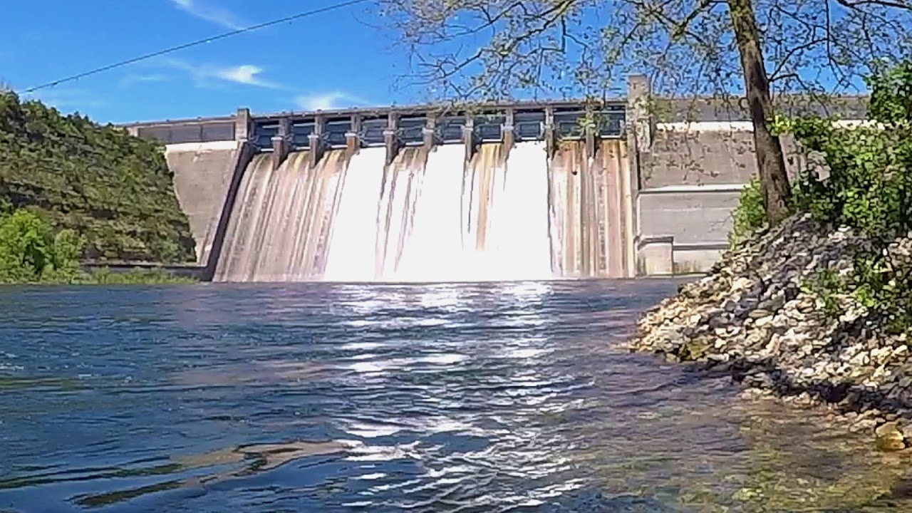 Table Rock Dam Spill Gates Opening