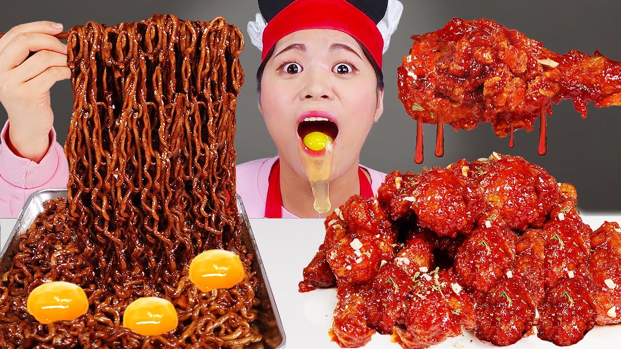 ⁣Mukbang Mì Tương Đen Gà rán DONA Việt Nam