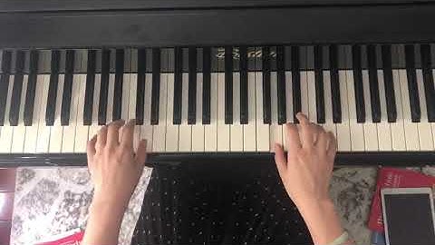 Bastian Primer B - Beaded Moccasins