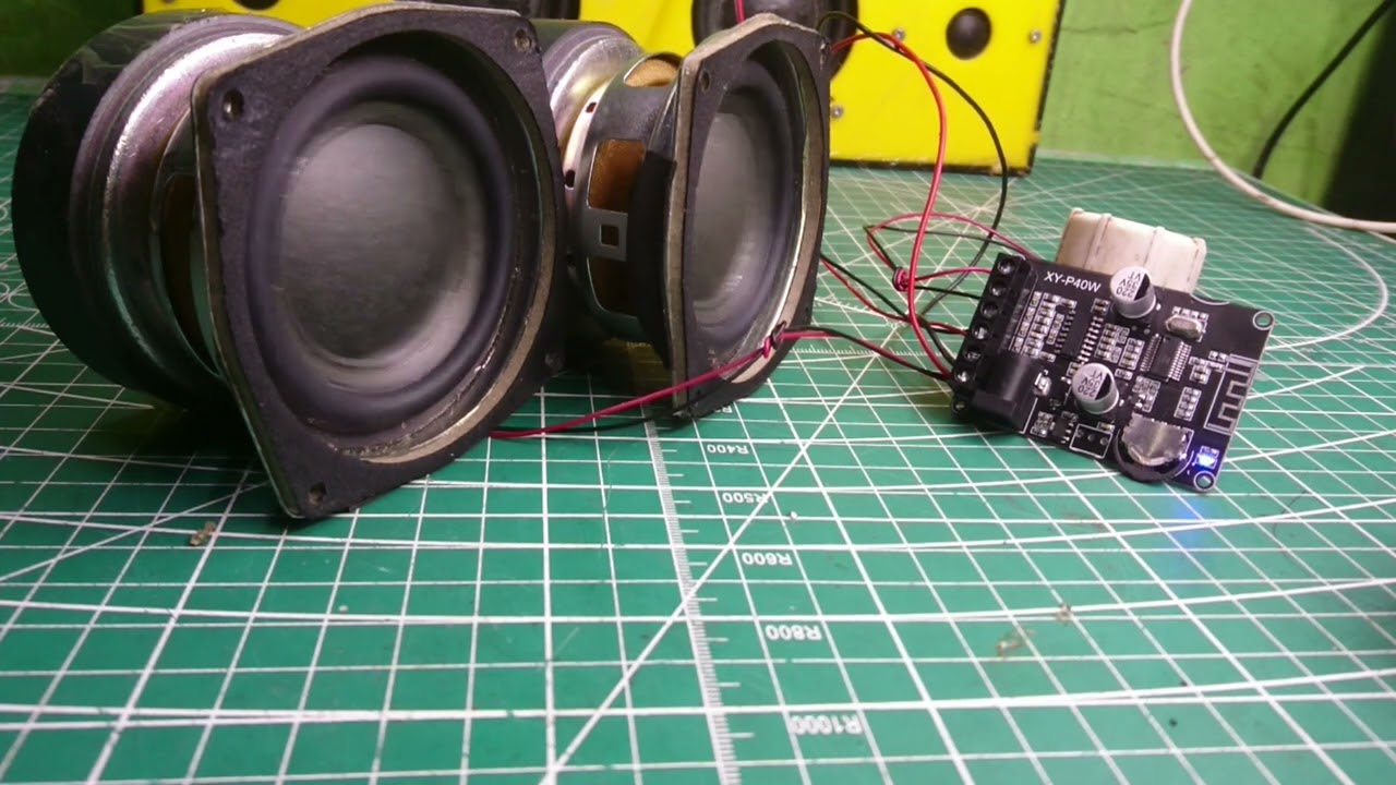 amplifier XYP40W 2x40w Bluetooth v5 stereo Dengan speakers polytron 3