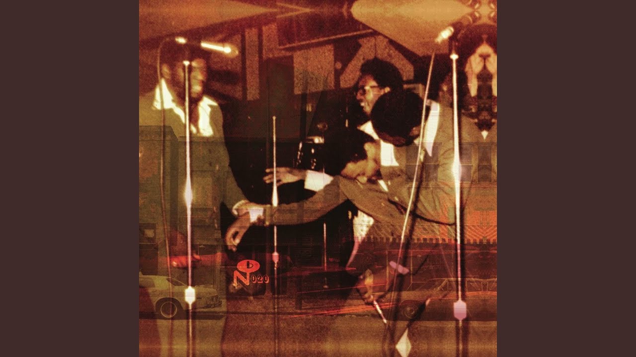 洋楽 The Knights Tipping Strings / The Hump Tipping Strings - YouTube