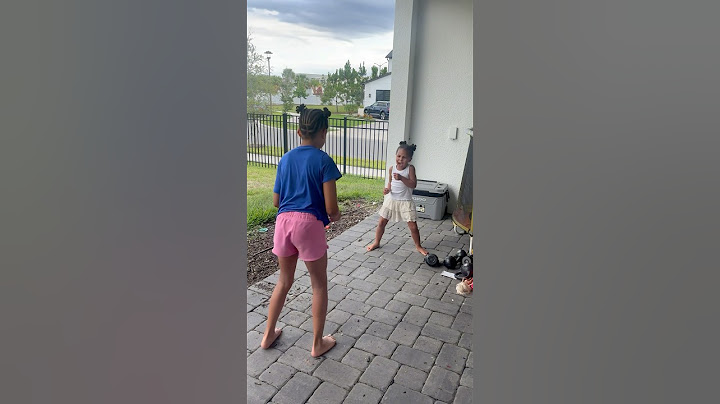 Dad catches daughter throwing fireworks at little sister #shorts