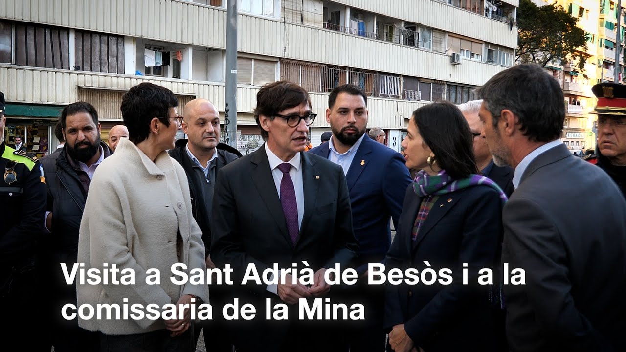 Visita a Sant Adrià de Besòs i a la comissaria de la Mina - YouTube
