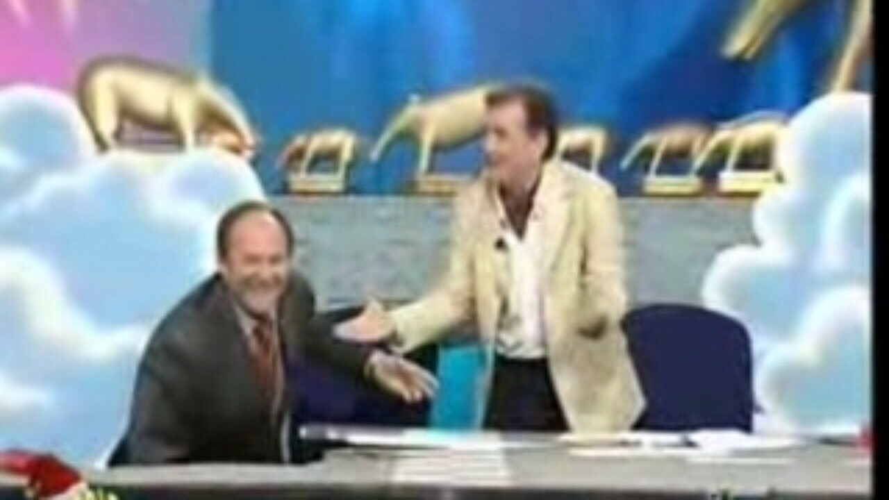 Gerry Scotti Striscia la Notizia YouTube Gerry Scotti Striscia la Notizia YouTube