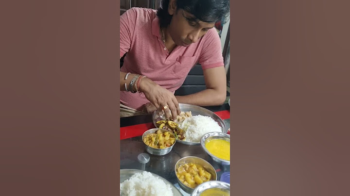 😆বউ যখন ক্যামেরাম্যান!!! #foodvideos #enjoy #fun #husbandwife
