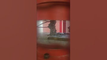 Rock bursting in Uniaxial Compression Strenght