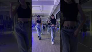 Jas Dancemv個別班Menageriekarina田田老師