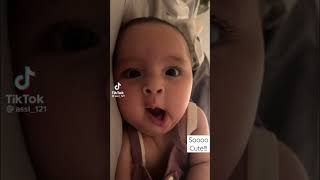 Bayi imut menguap dan siap tidur siang. Suara mengantuk membuat video ini sangat menggemaskan! 🥹