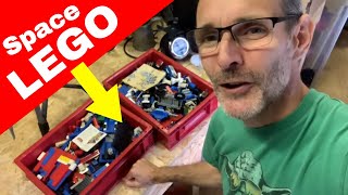 Vintage SPACE LEGO bundle - was this a good purchase? screenshot 3