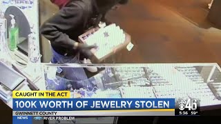 Celebrity 100K worth of jewelry stolen Wealth