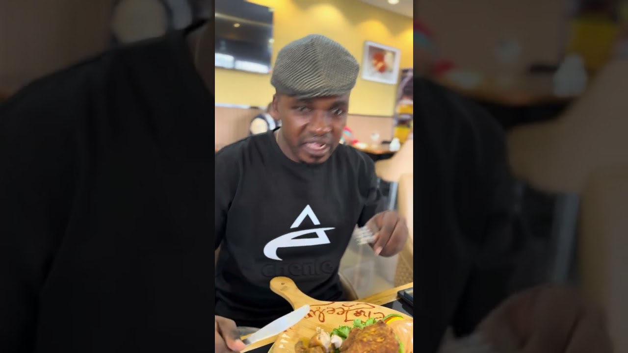 Au restaurant 😅 - Moa Minga feat Haricot Beans